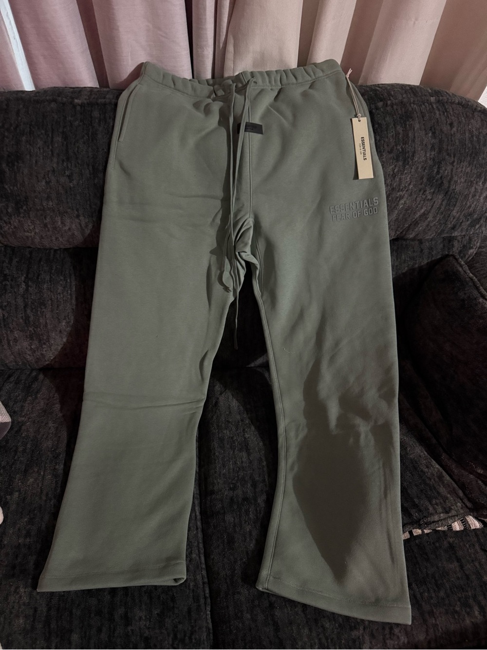 XL sycamore Fear of God Essentials Jogger Sweatpants